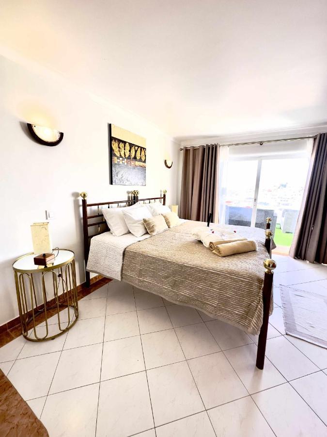 Duplex Sea View By Albufeira Holidays מראה חיצוני תמונה