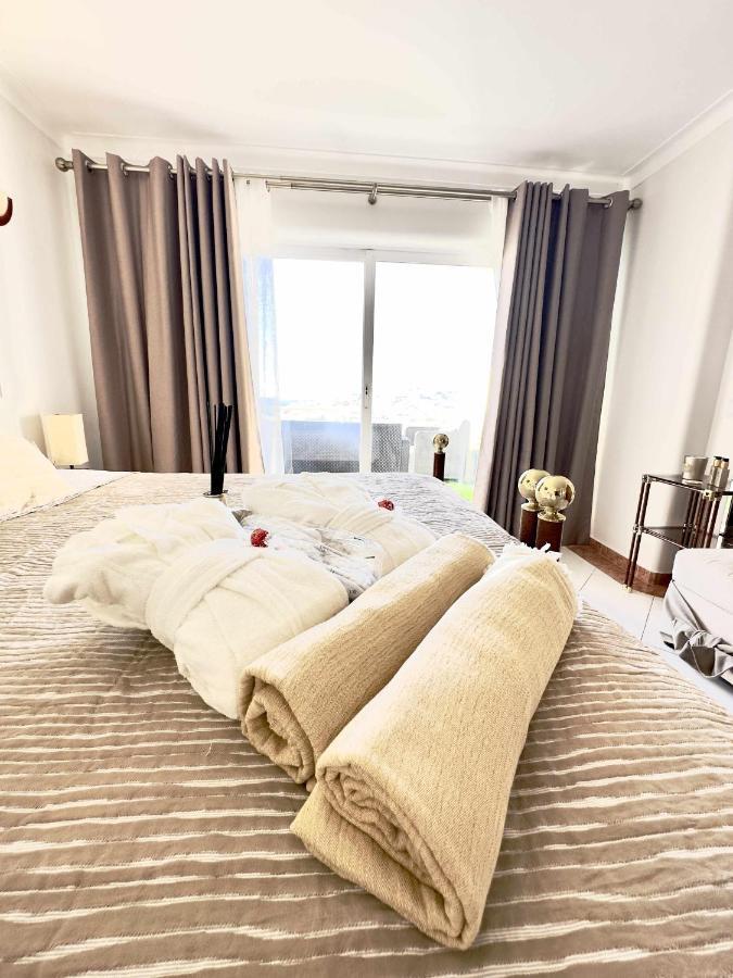 Duplex Sea View By Albufeira Holidays מראה חיצוני תמונה